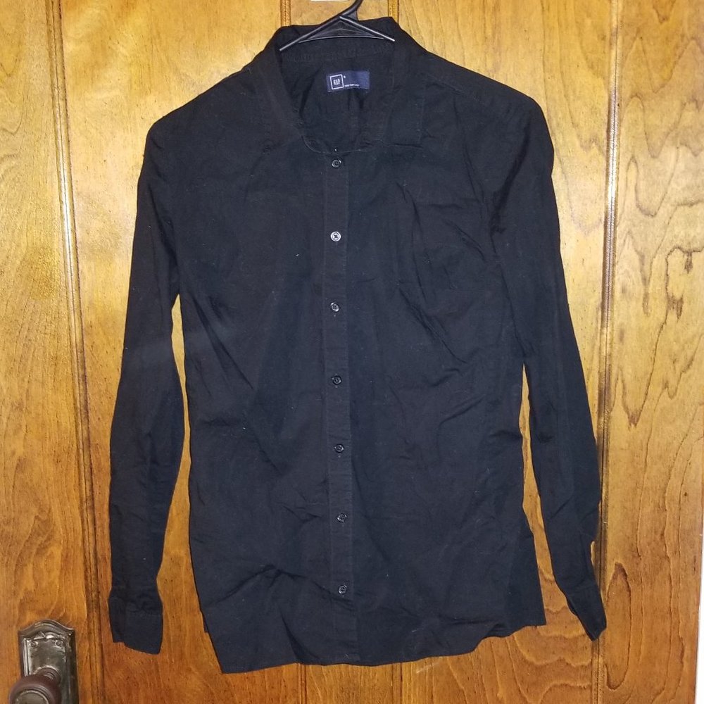 GAP Black Button-Up